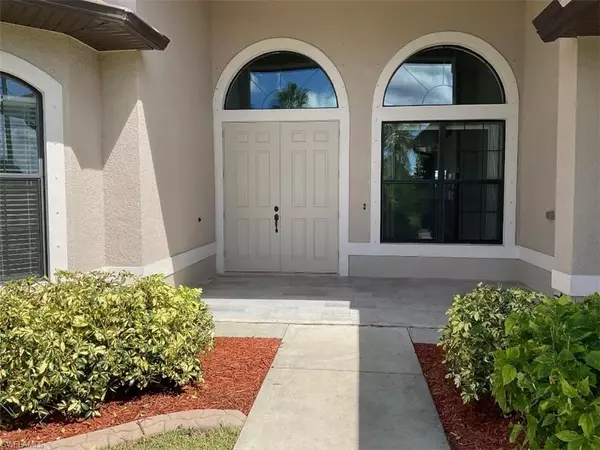Cape Coral, FL 33990,509 SE 21st ST