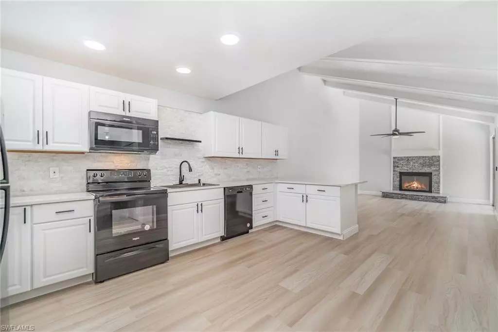 Fort Myers, FL 33908,17287 Timber Oak LN