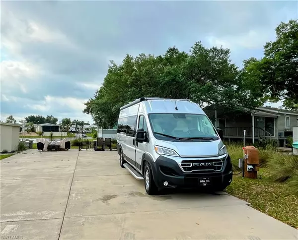 Lake Wales, FL 33898,37 Saddlebag TRL