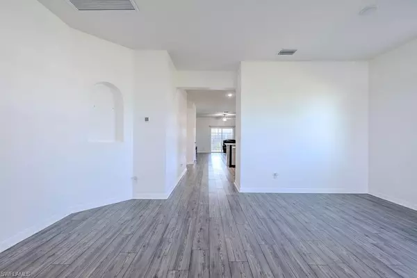 Cape Coral, FL 33993,2902 NW 10th TER