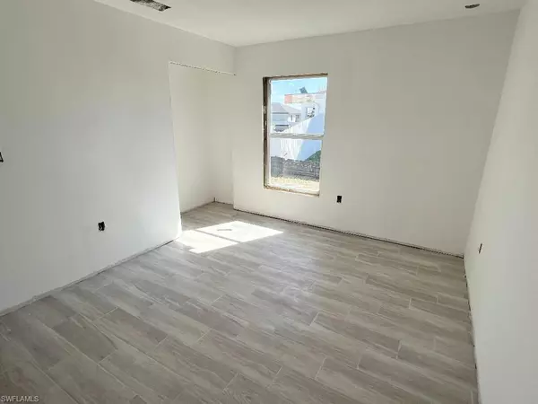 Cape Coral, FL 33993,1027 NW 19th ST