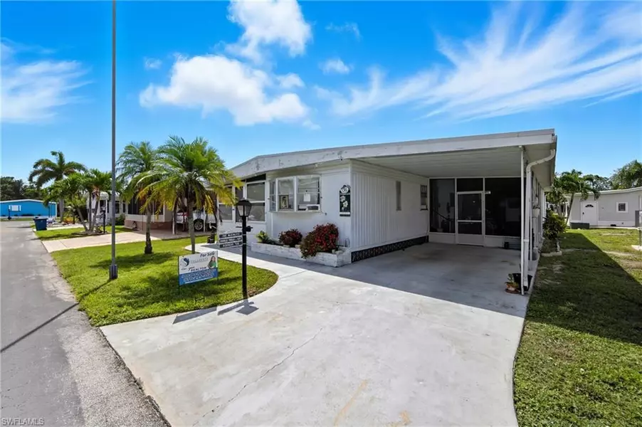 136 Lexington AVE, Fort Myers, FL 33908