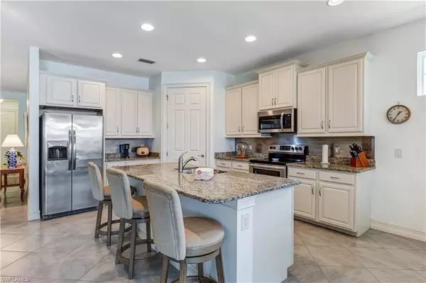 Cape Coral, FL 33909,3150 Amadora CIR