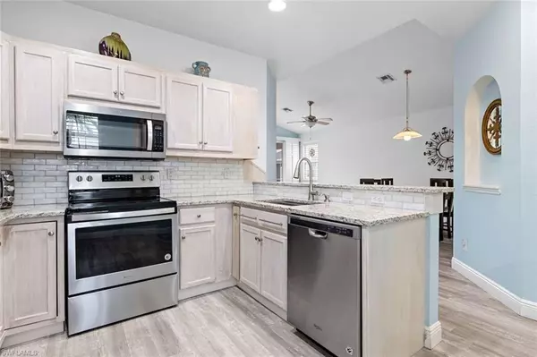 3525 Arclight CT, Fort Myers, FL 33916