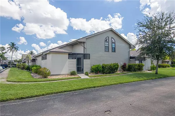 8407 S Haven LN, Fort Myers, FL 33919