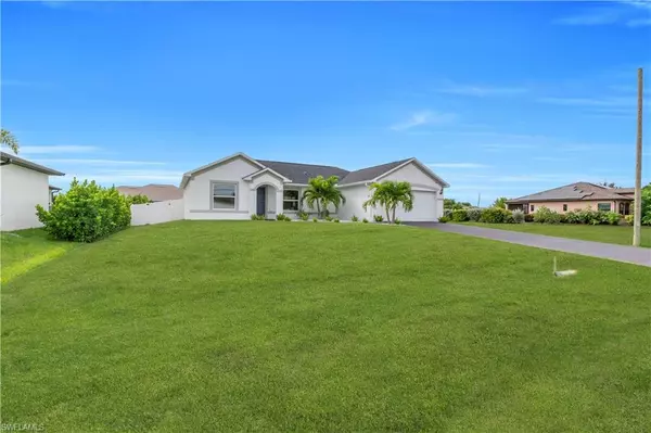Cape Coral, FL 33993,204 NW 24th PL