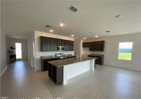 Cape Coral, FL 33993,2032 NW 32nd CT