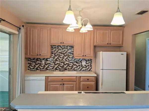 Lehigh Acres, FL 33936,45 Tangerine CT