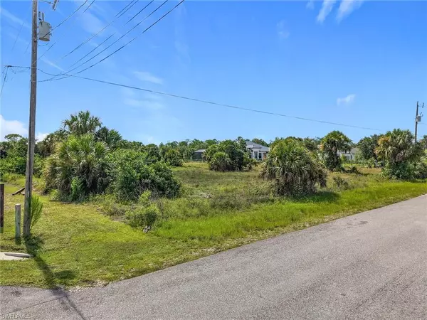 Naples, FL 34120,10th ST NE