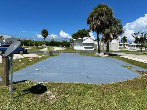 Fort Myers, FL 33908,19681 Summerlin Rd. C-31