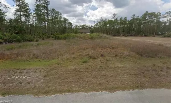 2203 Truman AVE, Alva, FL 33920