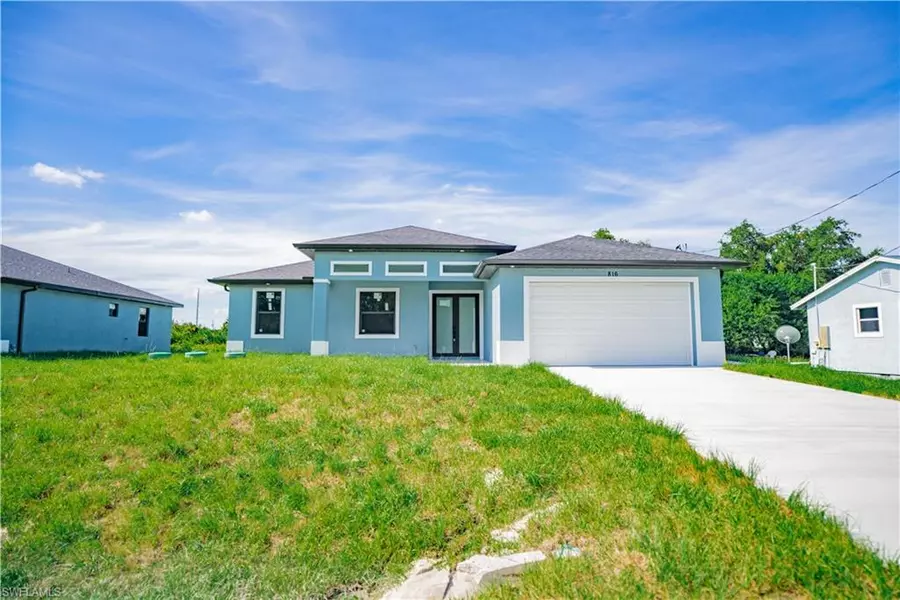 816 Frederick Reid ST E, Lehigh Acres, FL 33974