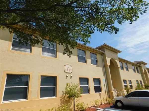 4117 Bellasol CIR #121, Fort Myers, FL 33916