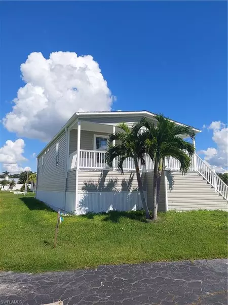 44 Dogwood WAY, Fort Myers, FL 33908