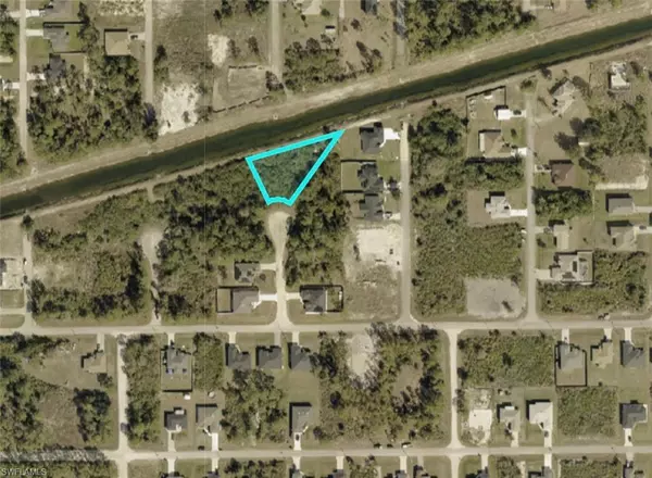 Lehigh Acres, FL 33971,2808 Dora CIR