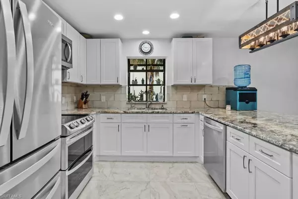 Fort Myers, FL 33908,7090 Hendry Creek DR