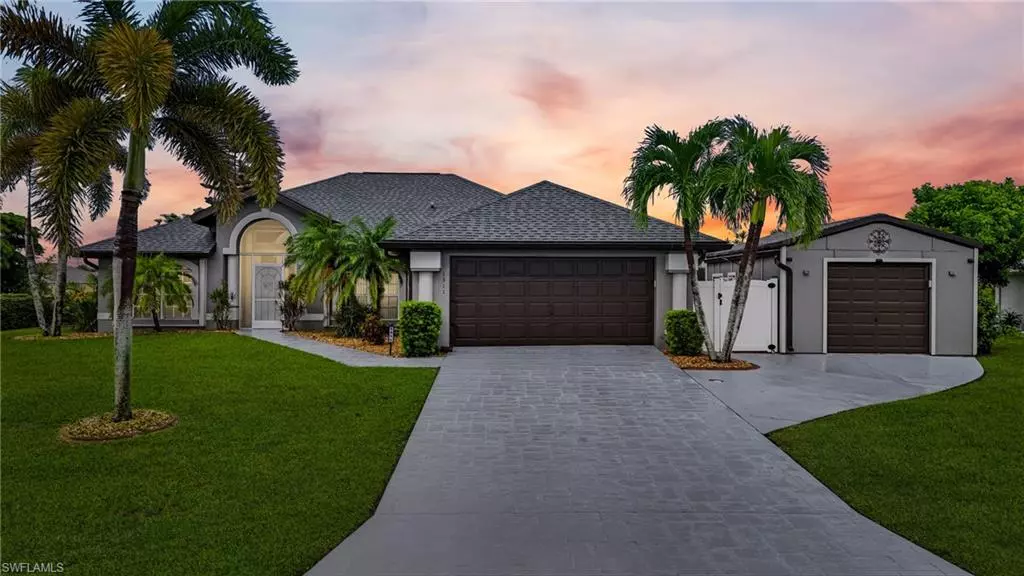 1311 SE 5th CT, Cape Coral, FL 33990