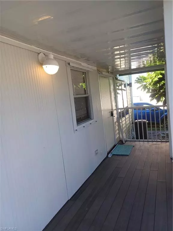 Bokeelia, FL 33922,5577 Meadowlark LN