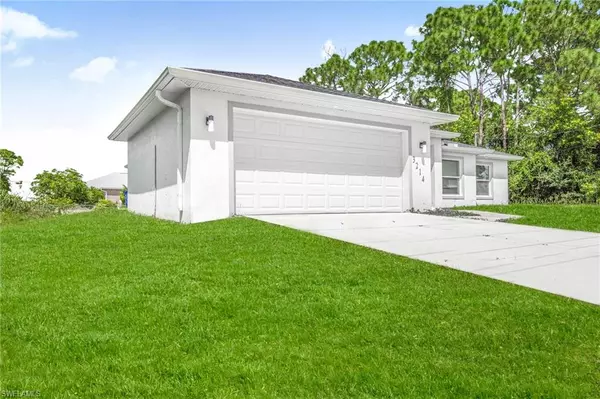 Lehigh Acres, FL 33976,3214 30th ST SW