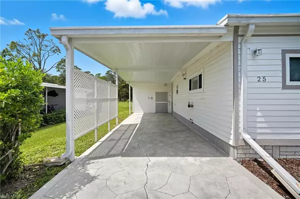 Fort Myers, FL 33908,25 W Hampton DR