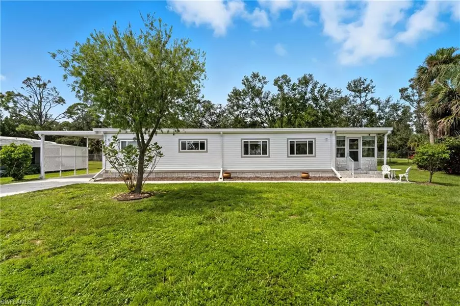 25 W Hampton DR, Fort Myers, FL 33908