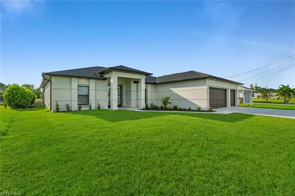 848 NE 6th AVE, Cape Coral, FL 33909