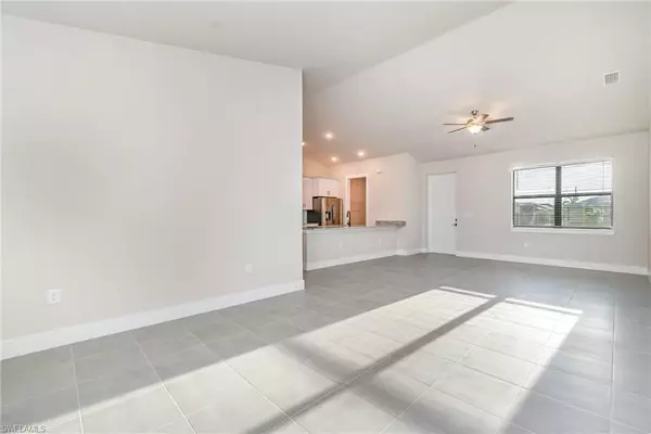 Cape Coral, FL 33993,3053 NW 2nd PL