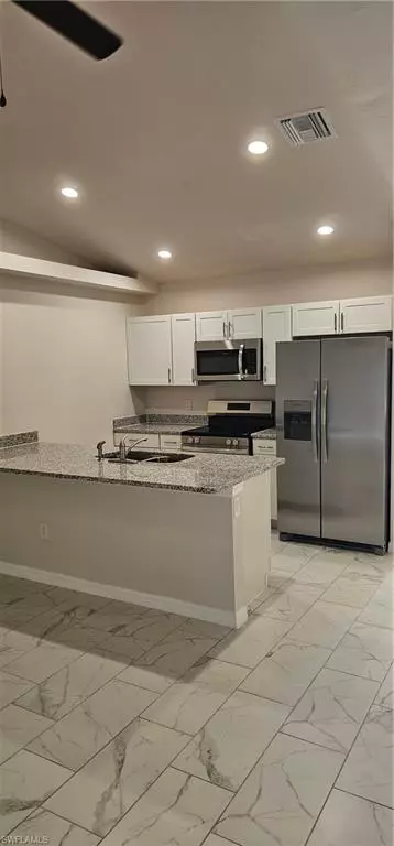 Cape Coral, FL 33991,747/749 SW 9th ST