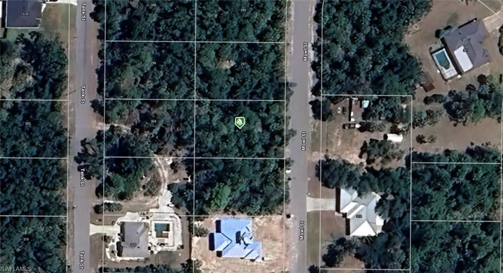Port Charlotte, FL 33953,305 Mowl ST