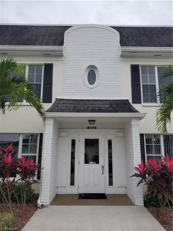 Fort Myers, FL 33919,1304 S Brandywine CIR #3