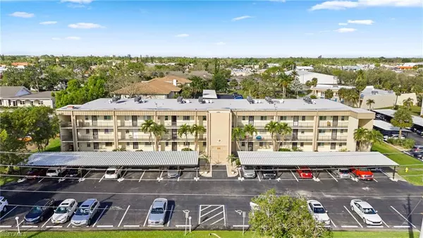 2111 Barkeley LN #19, Fort Myers, FL 33907