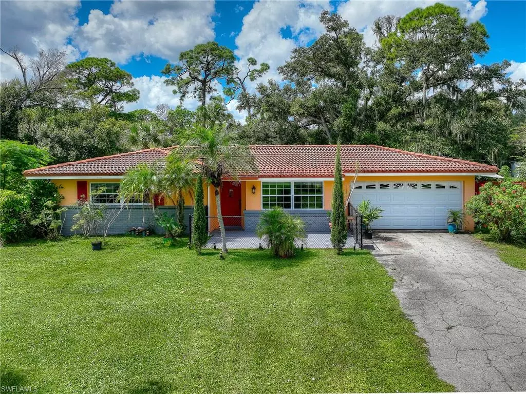 North Fort Myers, FL 33903,200 Herron RD