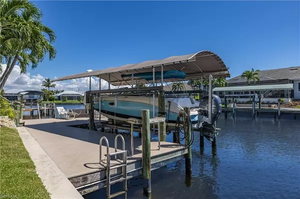 Cape Coral, FL 33914,2804 SW 38th ST