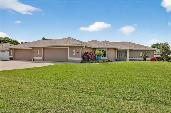 Cape Coral, FL 33990,624 SE 23rd TER