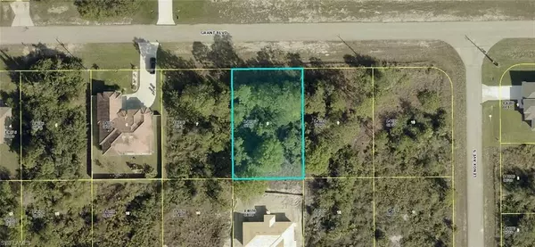 752 Grant BLVD, Lehigh Acres, FL 33974