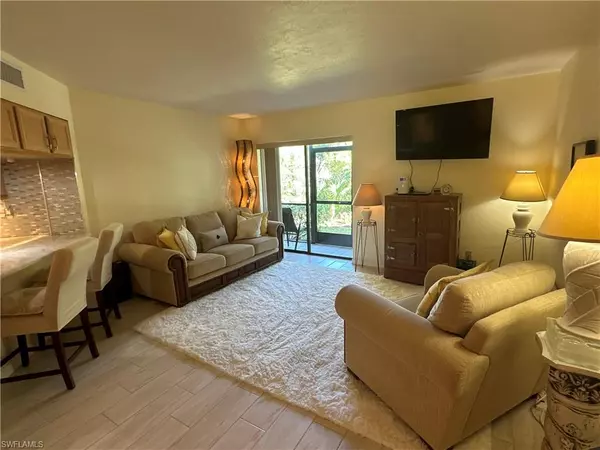 Fort Myers, FL 33919,9635 Eaton Gardens LN #103