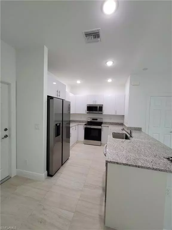 Cape Coral, FL 33914,3519 SW Santa Barbara PL #30