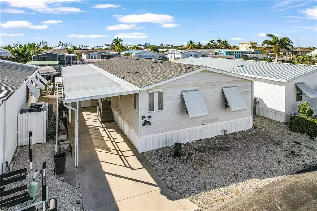 St. James City, FL 33956,3089 Skipper LN