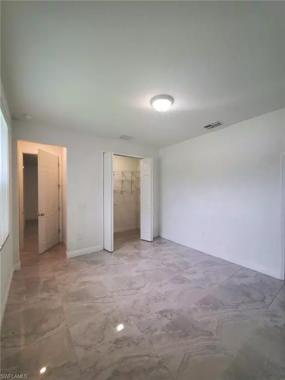 Lehigh Acres, FL 33973,5244 SW 30TH ST
