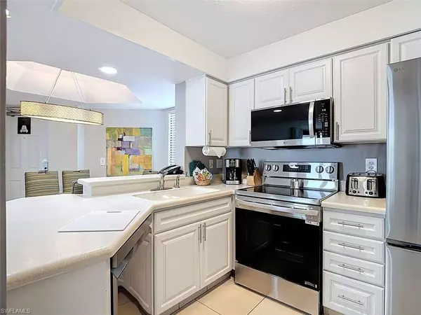 Fort Myers Beach, FL 33931,6640 Estero BLVD #401