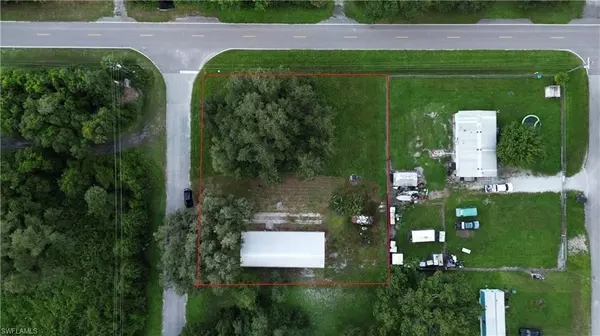 Palmdale, FL 33944,323 Seminole AVE