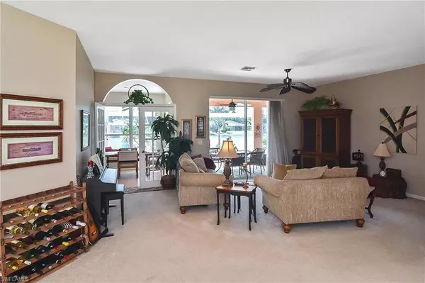 Fort Myers, FL 33967,9160 Kings Cove CT