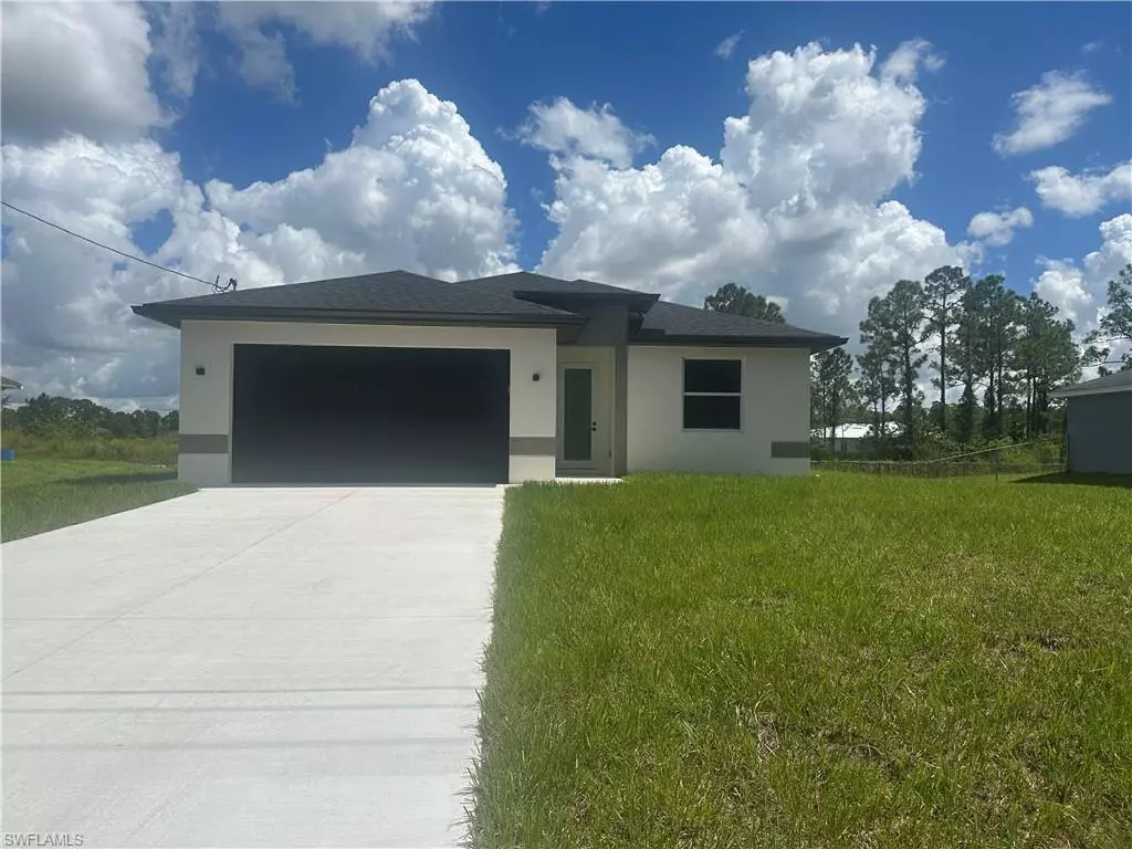 Lehigh Acres, FL 33974,315 Austin AVE