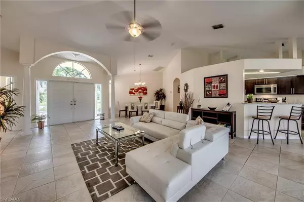 Cape Coral, FL 33904,810 SE 33rd ST