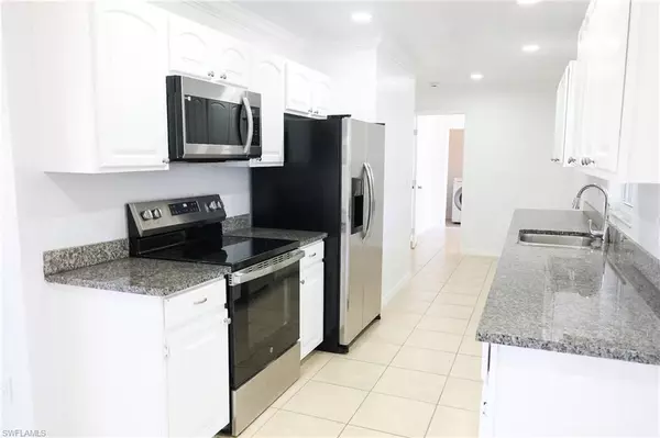 Fort Myers, FL 33905,2203 Santiago AVE