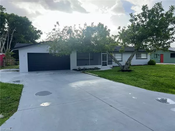 2203 Santiago AVE, Fort Myers, FL 33905