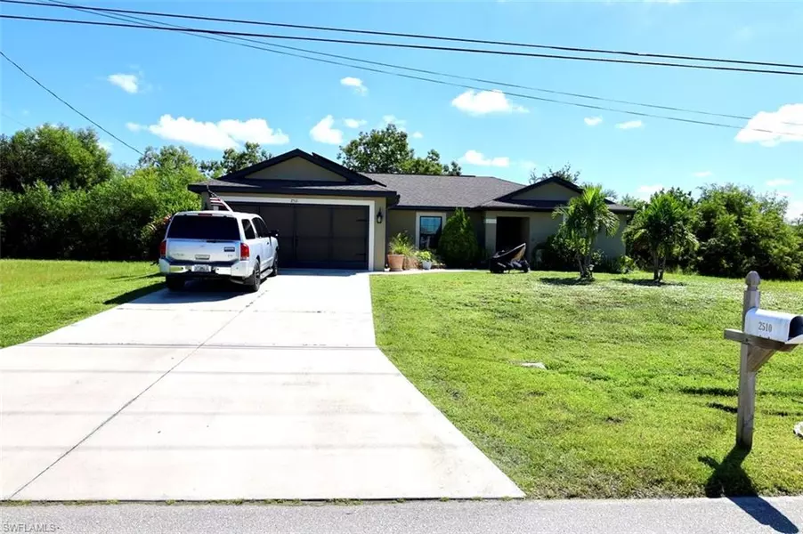 2511 NE 7th PL, Cape Coral, FL 33909