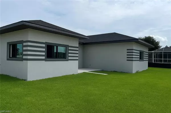 Cape Coral, FL 33993,614 NW 9th ST