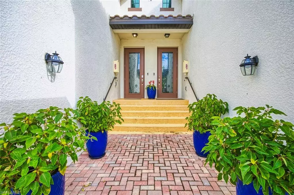 Fort Myers, FL 33913,12003 Hawthorn Lake DR #201