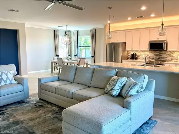 12003 Hawthorn Lake DR #201, Fort Myers, FL 33913